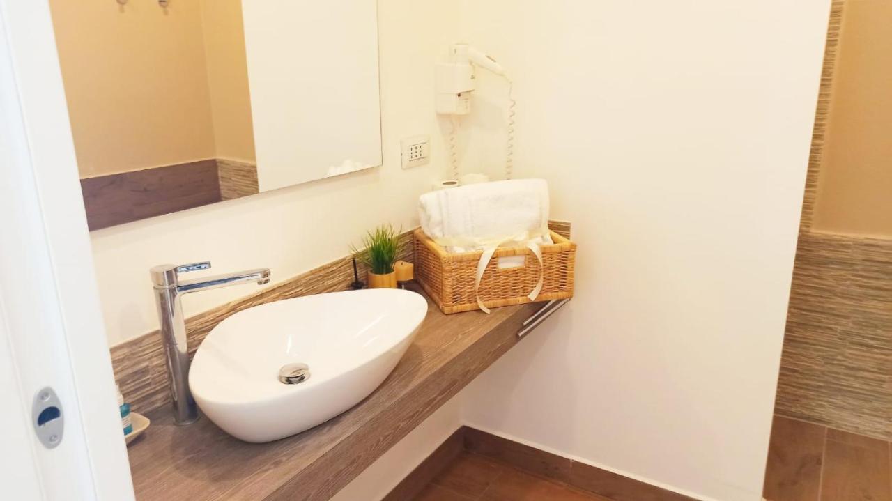 B&B Suites Via Del Mare Presicce Kültér fotó