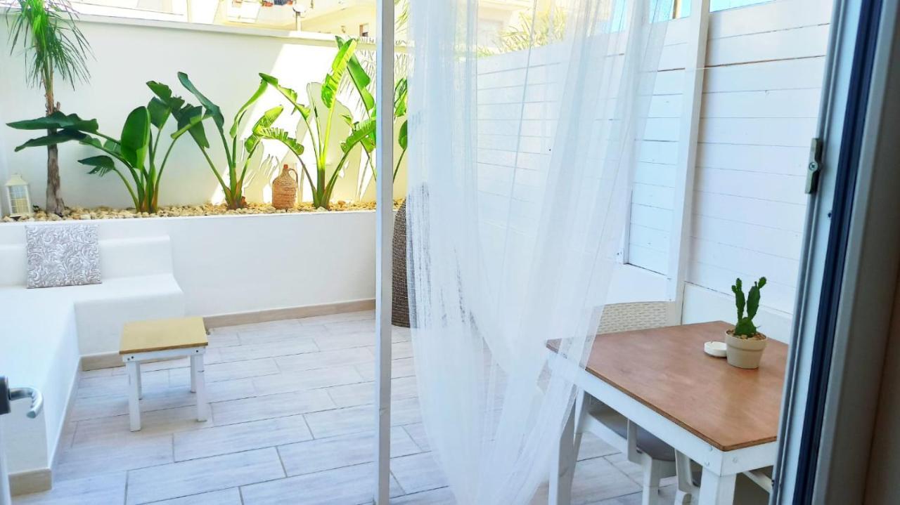 B&B Suites Via Del Mare Presicce Kültér fotó