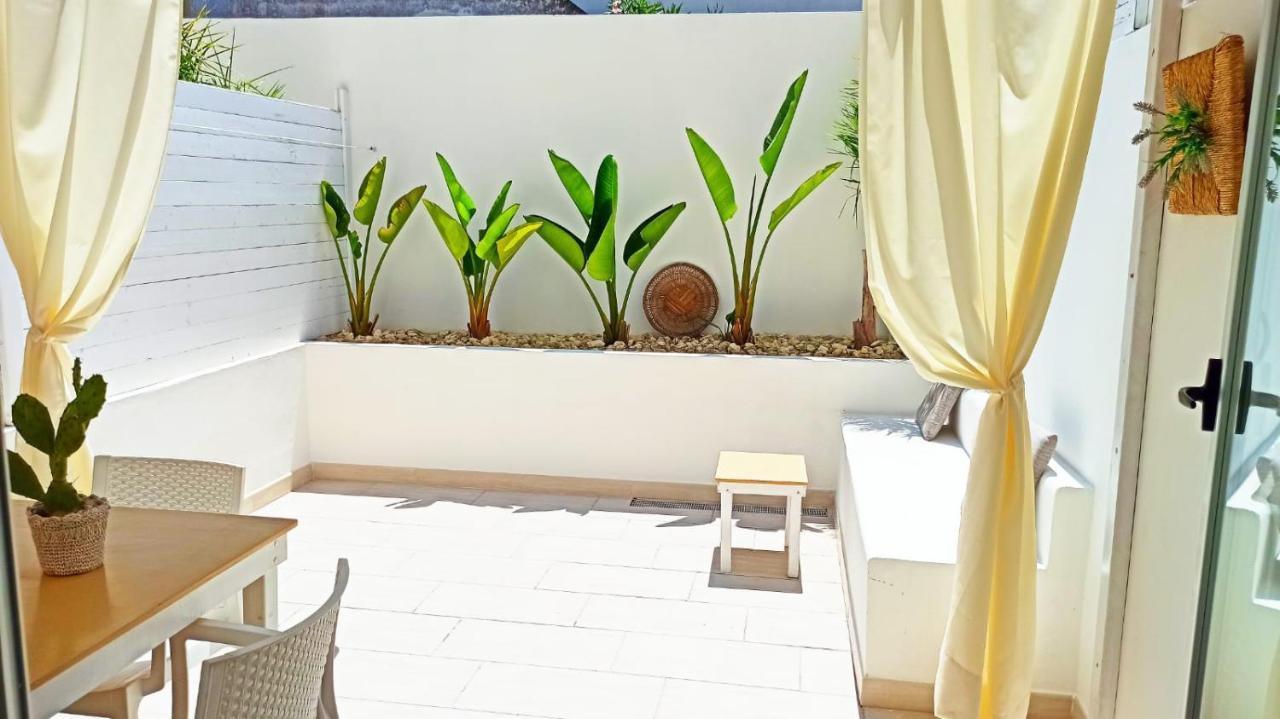 B&B Suites Via Del Mare Presicce Kültér fotó